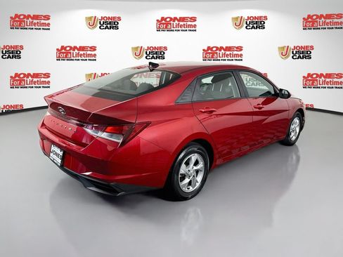 Certified 2023 Hyundai Elantra SE FWD image 15