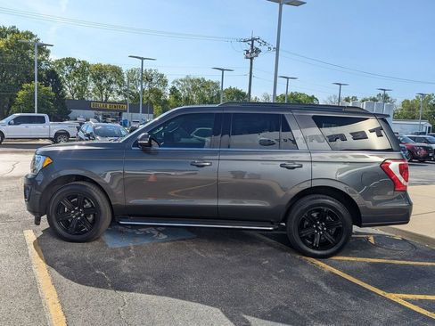 Used 2020 Ford Expedition XLT w/ Equipment Group 202A AWD/4WD image 6