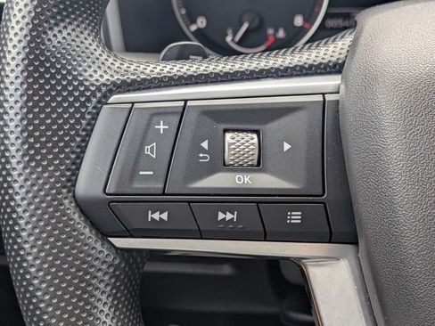 Used 2025 Mitsubishi Outlander ES FWD image 26