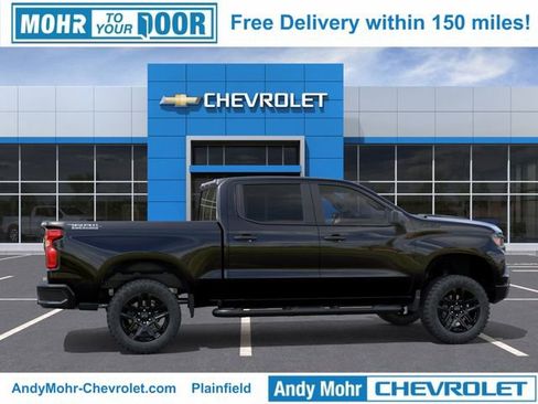 New 2026 Chevrolet Silverado 1500 Custom Trail Boss w/ Midnight Edition image 5