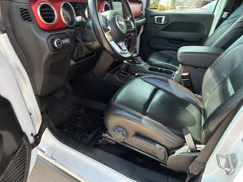 Used 2020 Jeep Gladiator Rubicon image 13