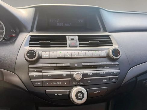 Used 2010 Honda Accord LX-P image 21