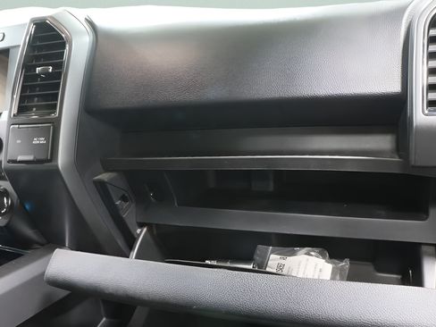 Used 2018 Ford F150 XLT w/ Equipment Group 301A Mid AWD/4WD image 31