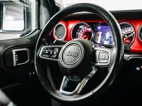 Used 2020 Jeep Gladiator Rubicon image 15