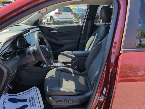 Used 2023 Buick Encore GX Select w/ Sport Touring Package FWD image 9