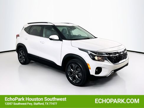 Used 2024 Kia Seltos S image 1