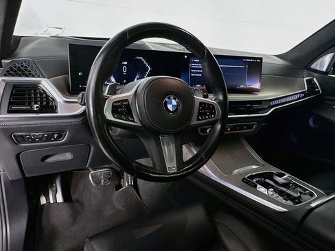 Used 2023 BMW X7 xDrive40i w/ Executive Package AWD/4WD image 11