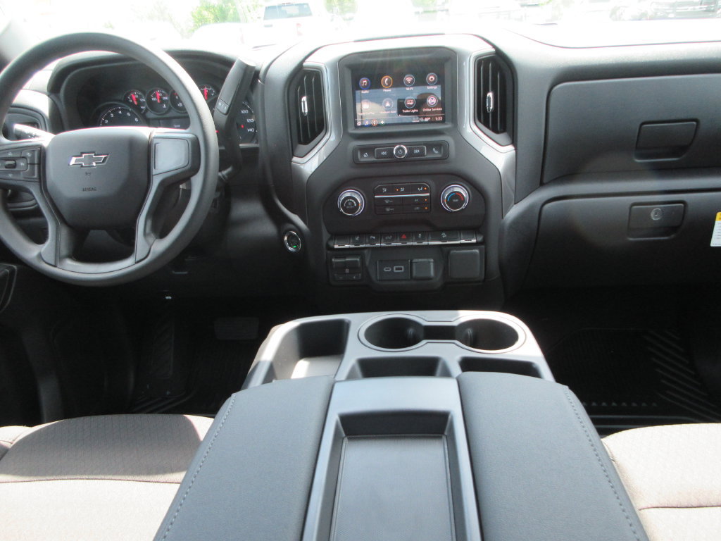 New 2026 Chevrolet Silverado 2500 Custom w/ Custom Convenience Package AWD/4WD image 18
