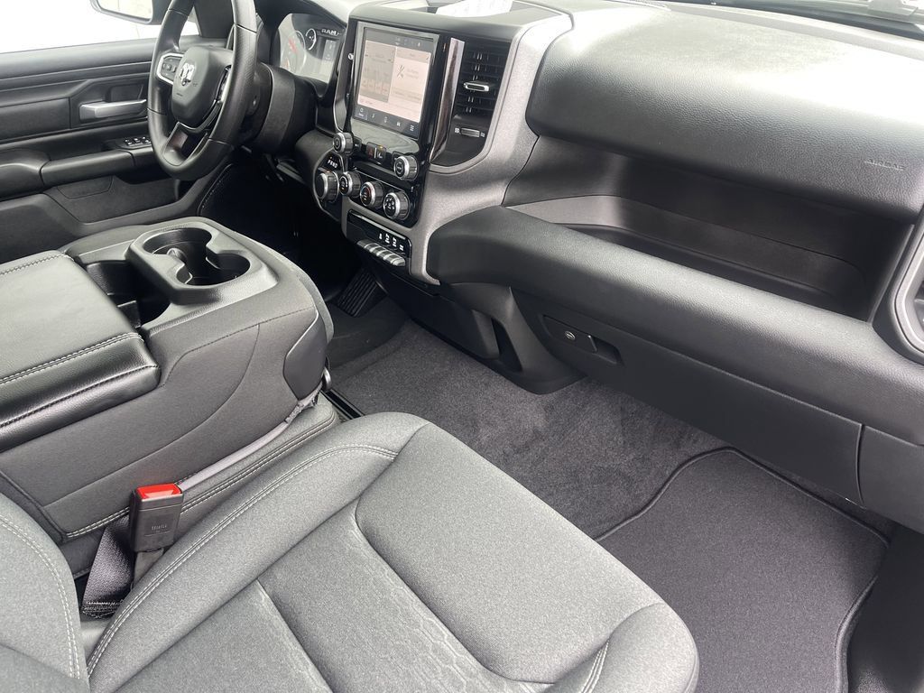 New 2026 RAM 1500 Tradesman AWD/4WD image 25