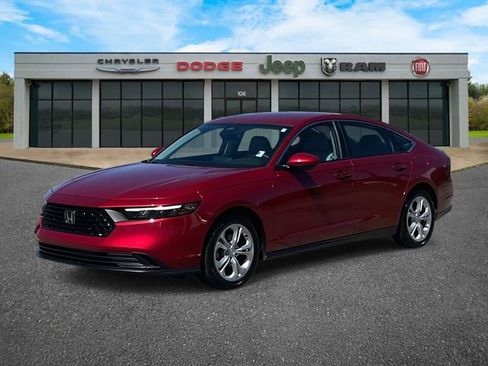 Used 2023 Honda Accord LX image 30