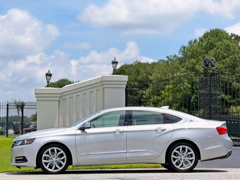 Used 2018 Chevrolet Impala Premier FWD image 7
