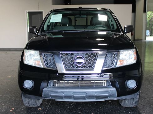 Used 2015 Nissan Frontier SV RWD image 7