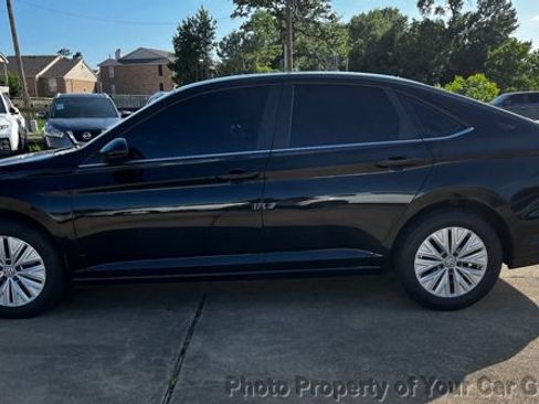Used 2019 Volkswagen Jetta FWD image 11