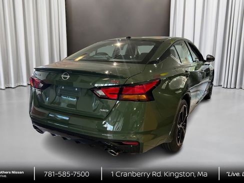 New 2026 Nissan Altima 2.5 SR w/ SR Premium Package AWD/4WD image 5