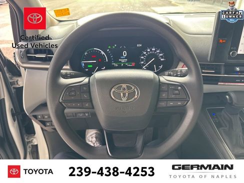 Used 2026 Toyota Sienna LE FWD image 15