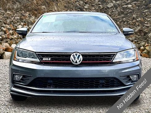 Used 2017 Volkswagen Jetta GLI FWD image 3