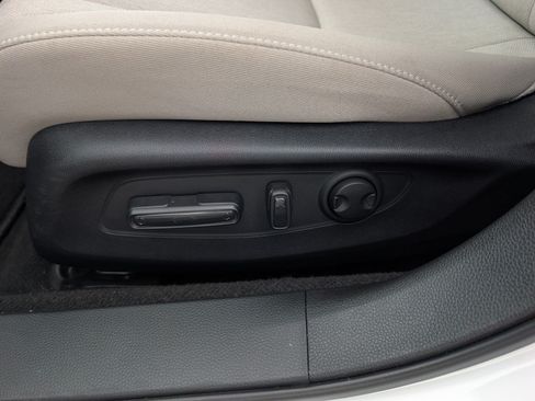 Used 2024 Honda Accord EX image 15