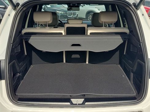 New 2025 Mercedes-Benz GLB 250 GLB 250 image 12