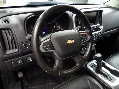 Used 2018 Chevrolet Colorado ZR2 image 45