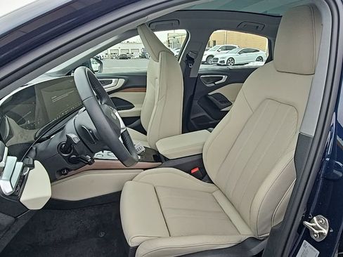 Used 2025 Audi A5 2.0T Prestige w/ 19" Wheel Package image 3