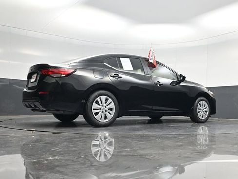 Used 2025 Nissan Sentra S image 49