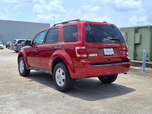Used 2012 Ford Escape XLT FWD image 3