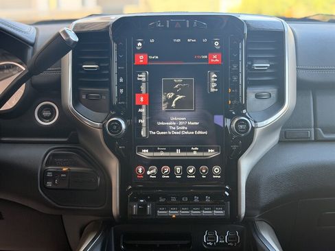 Used 2020 RAM 3500 Laramie AWD/4WD image 25
