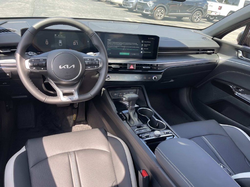 New 2026 Kia K5 GT-Line FWD image 6