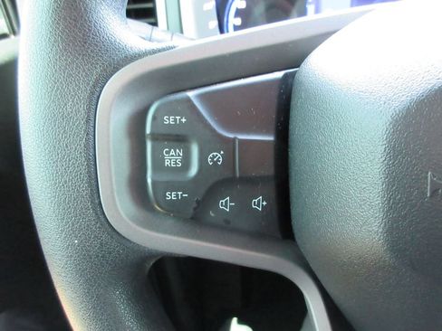 Used 2022 Ford Bronco 4-Door AWD/4WD image 25