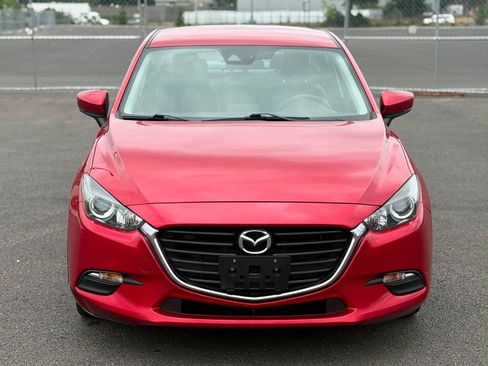 Used 2017 MAZDA MAZDA3 Touring FWD image 2