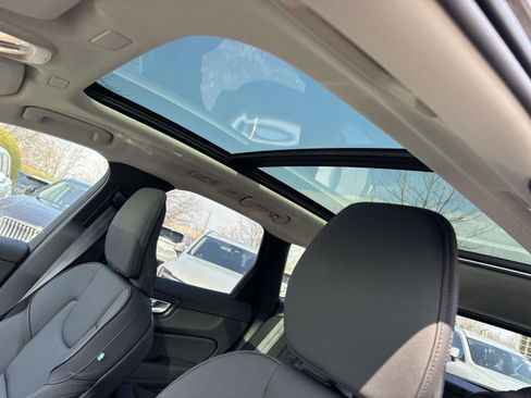 New 2026 Volvo XC60 B5 Plus w/ Protection Package Premier image 24