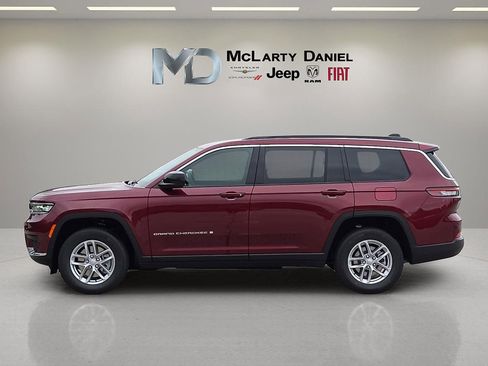 New 2025 Jeep Grand Cherokee L Laredo w/ Luxury Tech Group I image 3