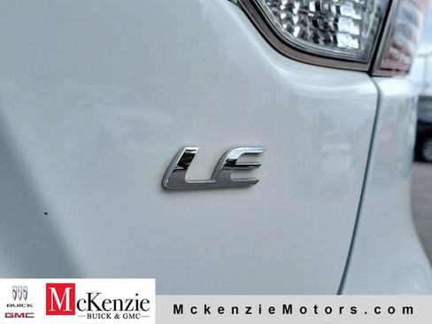 Used 2023 Toyota Corolla LE FWD image 27