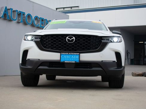 Used 2025 MAZDA CX-50 AWD 2.5 S w/ Premium Plus Pkg image 3