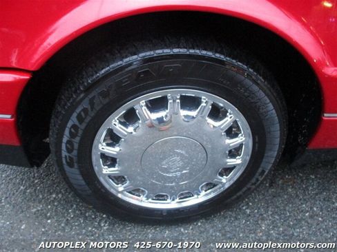 Used 1992 Cadillac Allante image 15