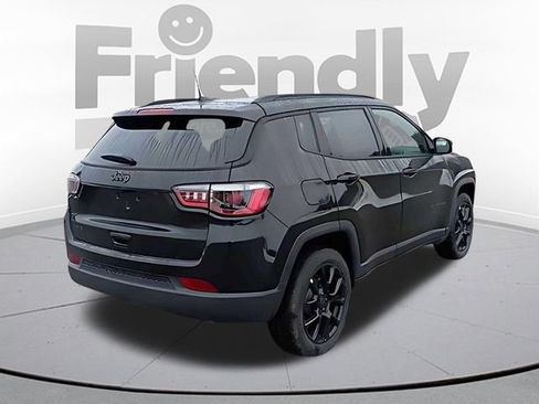New 2026 Jeep Compass Latitude AWD/4WD image 5