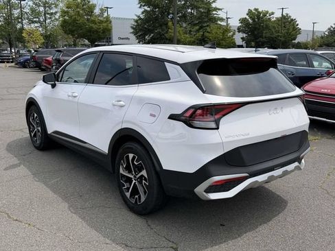 Used 2025 Kia Sportage EX FWD image 4