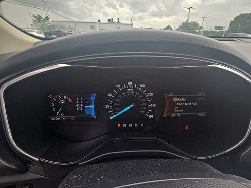 Used 2020 Ford Fusion Titanium AWD/4WD image 15