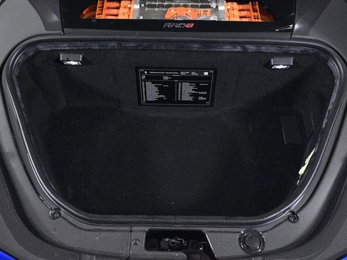 Used 2022 Ferrari SF90 Spider image 27