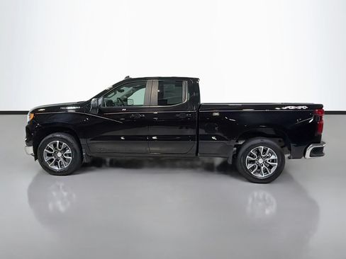 Used 2023 Chevrolet Silverado 1500 LT AWD/4WD image 6