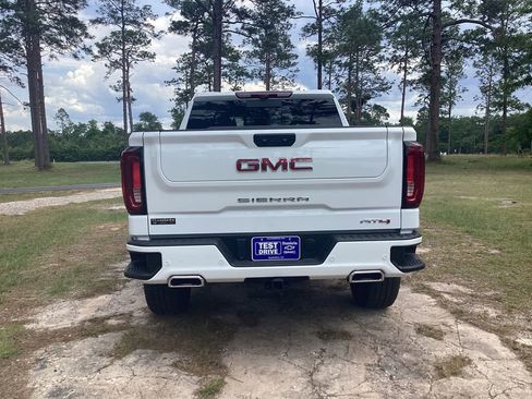 New 2026 GMC Sierra 1500 AT4 w/ AT4 Premium Package AWD/4WD image 4