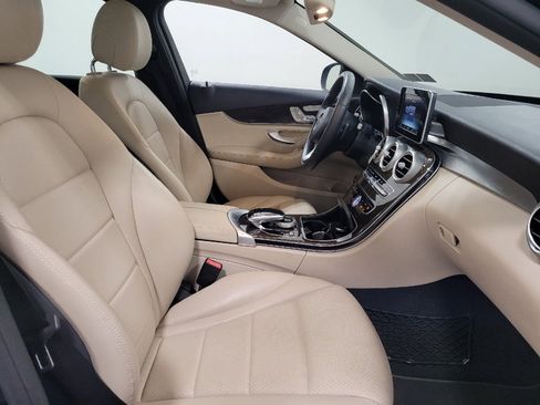 Used 2016 Mercedes-Benz C 300 4MATIC Sedan image 21