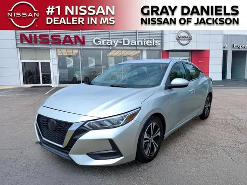 Used 2022 Nissan Sentra SV FWD image 3