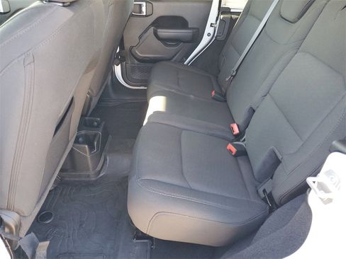 Used 2023 Jeep Wrangler Willys image 23