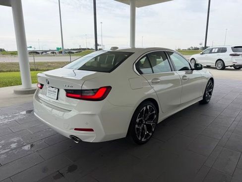 Certified 2025 BMW 330i Sedan w/ Premium Package RWD image 7