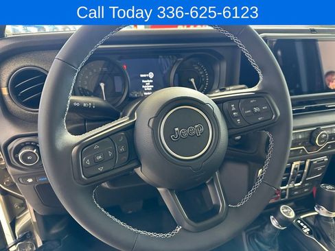 New 2025 Jeep Wrangler Unlimited Sport S 4xe AWD/4WD image 21