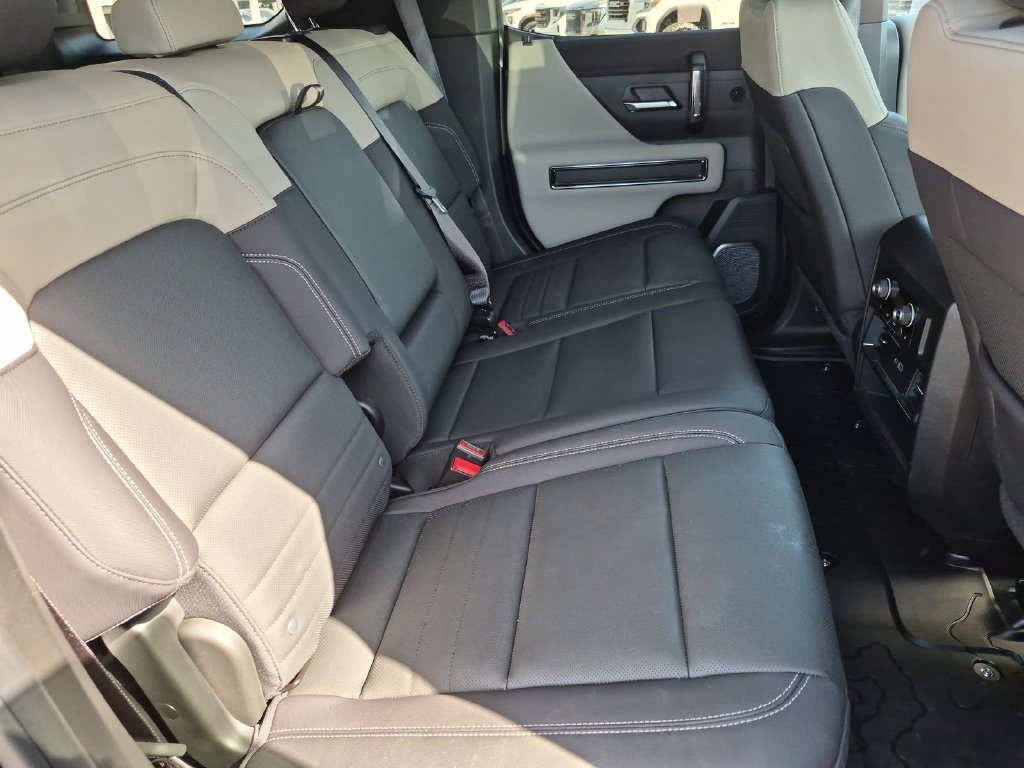 Used 2026 GMC Hummer EV SUV AWD/4WD image 20
