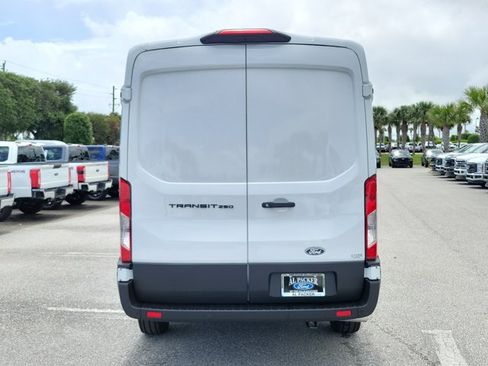 New 2026 Ford Transit 250 148 Medium Roof w/ Load Area Protection Package RWD image 8