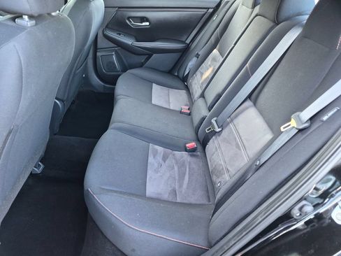 Used 2022 Nissan Sentra SR w/ Midnight Edition FWD image 21