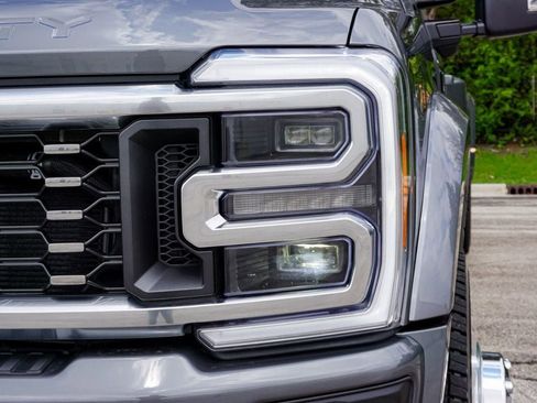 Used 2026 Ford F450 Platinum AWD/4WD image 91